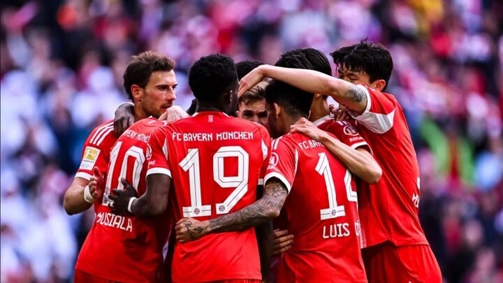 Bayern Munich vô địch Bundesliga sớm 4 vòng.