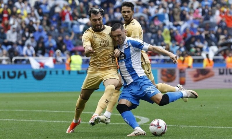 Soi kèo Malaga vs Deportivo 2h30 ngày 25/8: Dự Đoán Khách Lấy 3 Điểm
