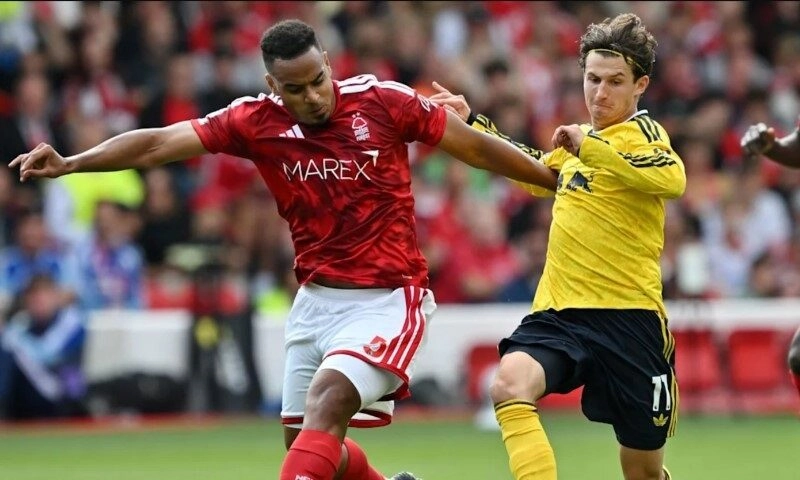 Soi kèo Nottingham vs Leeds