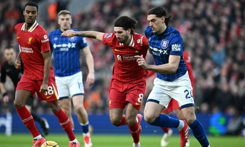 Soi kèo Ipswich vs Liverpool